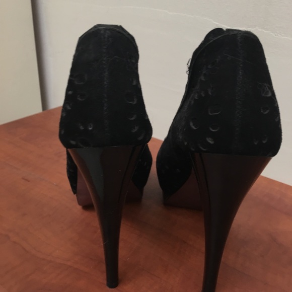BeBe black suede  size 8 - Picture 5 of 5